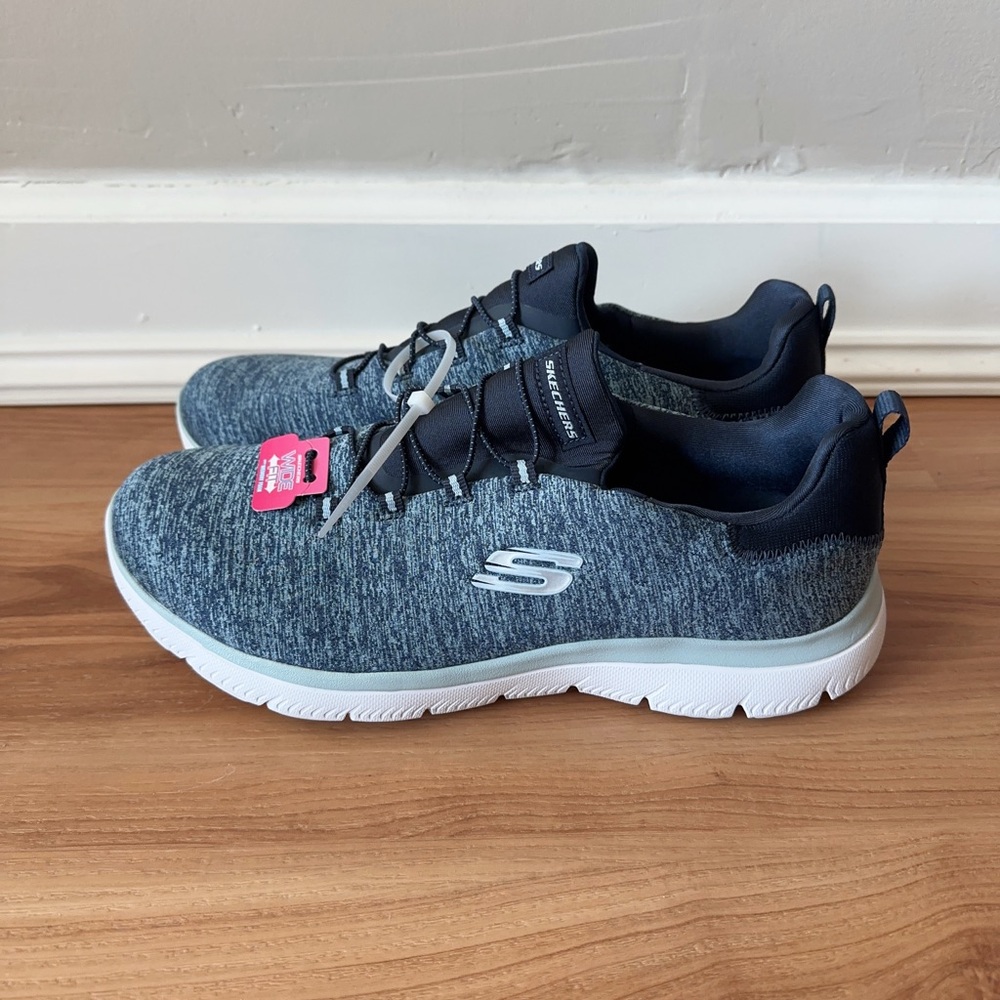 NWT Skechers Summits -Quick Getaway - Picture 5 of 6